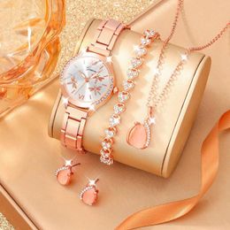 Wristwatches 6Pcs Ladies Fashion Simple Designer Star Butterfly Rhinestone Steel Band Quartz Watch Luxury Pearl Set