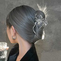 Other New Personality Charm Large Spider Metals Hair Cl Clip Gothic Punk Ponytail Cl Clip Hairpin Women Headdress Hair Accessories