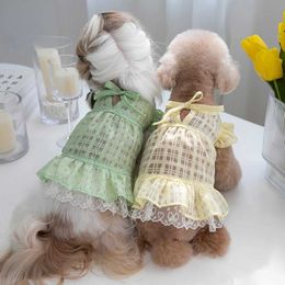 Dog Apparel Pet Plaid Lace Dress Clothes Spring Summer Chiffon Flying Sleeve A-line Skirt Teddy Yorkshire Cat Vest Puppy Girl H240506