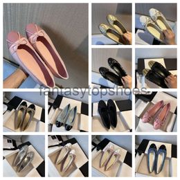 Channeles sandals 2023 Women flat Dress Shoes womens c laides Ballet shoe flat mules loafers Stitching Ballerinas Falts Lambskin fabric Flats designer Slides