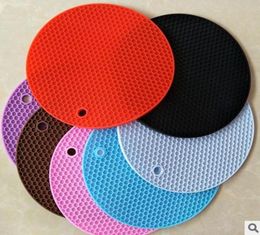 Round honeycomb pad placemat Flexible Silicone Soap Mold For Handmade Soap Candle Candy bakeware baking moulds kitchen tools ice m6154367