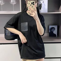 Mulher de luxo, camisetas, designer feminino tshirts woman tees de verão tops respiráveis de bordado de camisa unissex de mangas curtas tamanho S-3xl