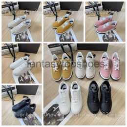 Channeles shoes Designer Luxury Classic Sneaker Casual Low Platform Shoes Womens Ladies Outdoor Running Zapatos Baskeball Shoe 5 Color