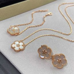 Fashion 925 Sterling Silver Van Plum Blossom Necklace Bracelet Earrings Plated with 18K Rose Gold White Fritillaria Flower Precision With logo
