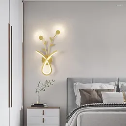 Wall Lamps Modern LED Flowers Lamp For Bedside Bedroom Living Room Aisle Stairs Balcony Acrylic Sconce Home Decor Fixture Luster