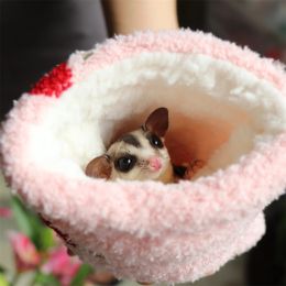 Cages Cute Comfortable Small Pets Hanging Hammock Swing Bag Sugar Glider Sleeping Pouch Winter Warm Hamster Squirrels Ferret Nest Bed