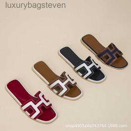 Fashion Original h Designer Slippers Casual Flat Sandals Womens Summer Outerwear with Genuine Leather Versatile Line Lazy Beach Shoes with 1:1 Brand Logo