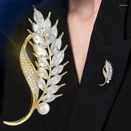 Brooches Fashion Crystal Wheat Pearl Pin For Women Clothing Coat Jewelry Party Accessries Gifts