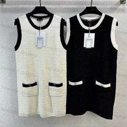 Luxury designer women's casual dress 2024 Early Spring New Elegant Celebrity Slimming Double Pocket Color Block Tank Top Knitted Dress