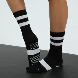 Thicken Warm Men Women High Long Socks Sport Plush Solid Room Yogo Sock Woman Female Elastic Floor Sockings Slipper For Gym LL 241G