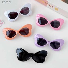 Sunglasses 2024 New Childrens Simple Butterfly Cute Sunglasses UV400 Girls and Boys Fashion Color Protection Sunglasses Childrens Sunglasses WX