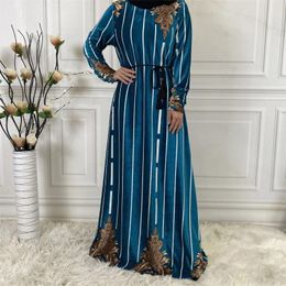 Ethnic Clothing High Quality Corduroy Abayas For Women Autumn Winter Islam Dress Printed Long-sleeved Casual Robe Femme Muselmane