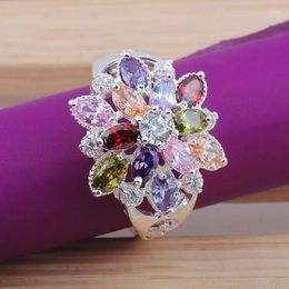 Cluster Rings Style Simple Oval Crystal Flower Ring Exquisite Girl's Colourful Zircon Silver Colour Elegant Ladies Cocktail Jewellery