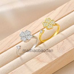 Designer Luxury Jewelry Ring Vancllf Temperament Internet Celebrity Rotating Four Leaf Clover Ring for Women Not Fading Versatile Couple Accessories