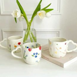 Tumblers Cute Heart Ceramic Coffee Mugs Korean Style Ins Hand Painted Floral Pinched Irregular Tea Milk Cup Breakfast Oatmeal Mug H240506