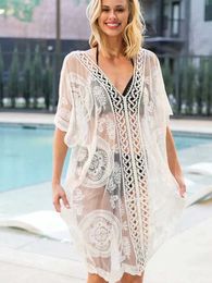 Women Beach Wear Women Summer Half Slve Bikini Swimsuit Cover Up Sexy Shr Embroidery Floral Lace Beach Dress Sunscrn Loose Tunic Y240504