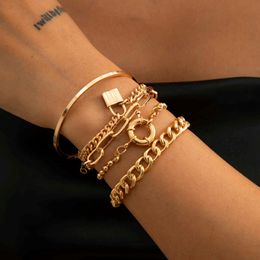 Bangle 5Pcs Set Bohemian Punk Cuban Chain Bracelets Set for Women Lock Snake Link Charm Bracelets Bangles Couple Fashion Wrist Jewellery 2300