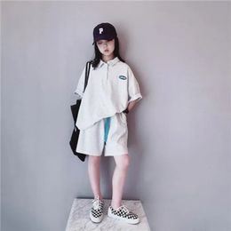 2023 Summer Casual Fashion Big Kids Teenage Sports Girls Sets 2Pcs Clothes Tops TshirtShorts for 5 6 8 10 12 14 Years Old 240430