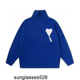 Unisex Designer Amis Sweater Men Womens Korean Fashion a Heart Pattern Round Neck Knitwear Sweatshirts Luxury Brand Lover A-line Small Red Sweateroi9l