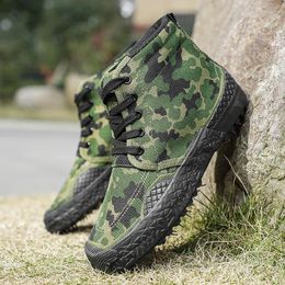 Casual Shoes 2024 Army Green Canvas Shoe For Men Women Outdoor Military Training Wear-resistant Work Sport Climb