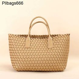 BottegVenets Handbags Cabat Tote Bag Large Woven Bag Handbag 2024 New Handmade Underarm Niche Internet Celebrity Tote Travel Shoulder