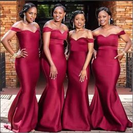 Red Bridesmaid Dresses Mermaid Dark Off The Shoulder Straps Floor Length Tulle Ruched Sleeveless Satin Custom Made Plus Size Maid Of Honor Gowns