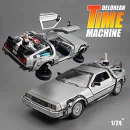 Diecast Model Cars 1 24 die-casting alloy model car DMC-12 delorean returns to the future time machine metal toy car childrens toy gift seriesL2405