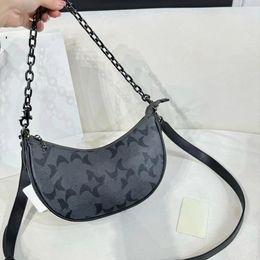 Luxury Single Shoulder Crossbody Bags Women's Handbag Purse Elize Half Moon Bag New leather Saddle tote Bag Handheld Fashion Design Chain Portable Messenger Bag