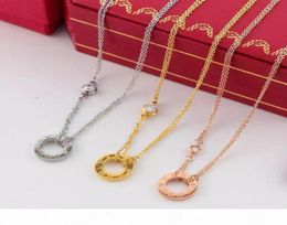 R Love Circle Necklace With Cz Diamond Pendant Rose Gold Silver Colour Necklace For Women Vintage Collar Costume Jewellery With Origi8146385