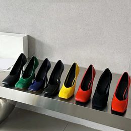 New Womens Designer Luxury Square-Toe High Heele Sandals Fashion Classic Casual 100% Leder Elegante Single Schuhe Lady Sexy niedrig geschnittene Obermaterial Stöiletto-Absätze Sandalengrößen
