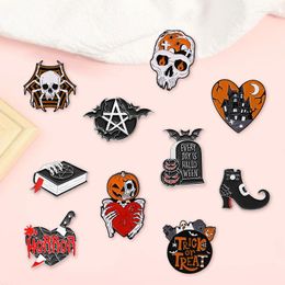 Brooches Creative Trendy Cartoon Halloween Skull Pumpkin Punk Oil Drop Lapel Brooch Badge Pin Denim Bag Gift Men Women Fashion Jewelry