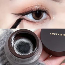 Eyeliner Smooth Eyeliner Cream with Brush Waterproof Quick Drying Lasting Black Brown Eye Liner Gel Not Blooming Eye Shadow Makeup Tools