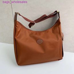 95% Off 2024 Summer New Faye Wong Same Style Postman Bag Large Capacity One Shoulder CrossbodyG4P5