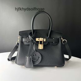 One Designer Cowhide Long Berkkins High Fashion Bags Shoulder Bag Handbag Tote Quality Lady Cross Leather Womens Handbags Strap Classic ATYU