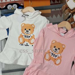 Moschinno Shirt Kids Designer Clothing Children Dress Summer Girls 24ss Kid Short Sleeve Cotton Skirts Baby Mos Designers MOS Cartoon Bear Pattern Clothes 929