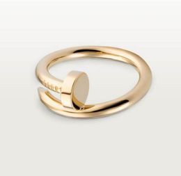 Designer Nail Ring Luxury Jewelry Rings For Women Titanium Steel GoldPlated Process Fashion7741708