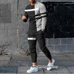 Men's Tracksuits New Fashion Man Tracksuit Sets Striped Jogging Outfits Oversized Men Clothing Long Slve T Shirt 2 Piece Cool Suits T240505