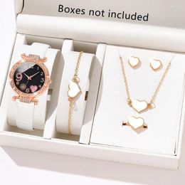 Wristwatches 5PCS/Set Women's Pink Heart Fashion Quartz Watch Simulation Pu Leather Watch&Heart Shaped Jewellery Set Mother's Day Gift