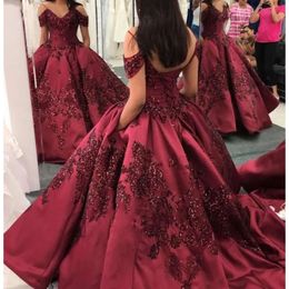 Dresses Bury Off Quinceanera 2021 The Shoulder Spaghetti Straps Sequins Applique Short Sleeves Satin With Pockets Sweet 15 16 Birthday Party Prom Ball Gown
