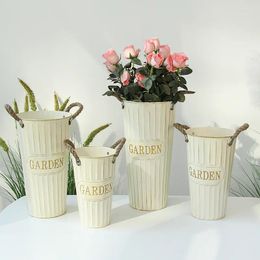 Vases Rustic Dried Flower Vase Table Decoration Iron Bucket With Rope Home Balcony Display Prop Shop