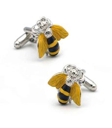 Men039s Wasp Cuff Links Yellow Colour Bee Design Quality Copper Material Fashion Cufflinks Whole Retail G1126310A9593975