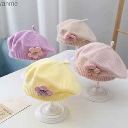 Kaps hattar fashionabla baby basker fast färg blomma flicka varm retro stickad basker barnhöst och vinter konstnär målare hatt för barn wx