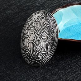 Brooches Simple Viking Wolf Carved Girl Gift Rune Alloy Women Ethnic Brooch Korean Style Fashion Jewelry Clothing Accessory