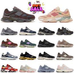 Luxury Womens Mens Upper 9060 Running Shoes Low OG Original 2002R Platform Vintage Trainers Mushroom Brown Magnet Pink Haze Varsity Gold Burgundy Olivine Sneakers