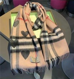 European and American fashion elements cashmere scarf heart shape graphic fashion comfortable men and women style high quality sca1210687