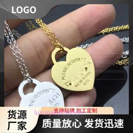 Luxury Tiifeniy Designer Pendant Necklaces Titanium steel heart-shaped necklace neck chain short womens Jewellery V gold titanium single peach heart