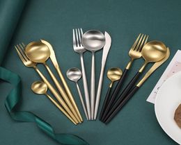 Matte Stainless Steel Tableware Set Portugal Dinner Service Plates Suit Cutlery Kitchen Steak Knife Fork Spoon Kit Dinnerware Four8789115