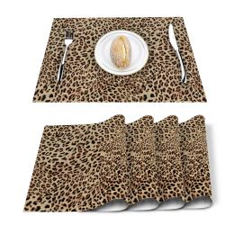 Pads 4/6pcs Set Table Mats Sexy Leopard Print Printed Cotton Linen Table Napkin Kitchen Accessories Home Party Decorative Placemats