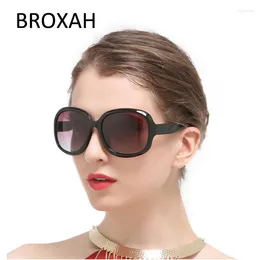 Sunglasses Oversized Women 2024 Polarized Sun Glasses Fashion Ladies Eyewear Accessories Plastic Frame Gradient Lens