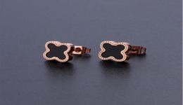 Fashion--border exclusive new titanium steel 18k gold earrings Lucky four-leaf clover earrings Korean fashion trend ear accessories2291950